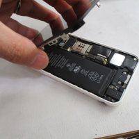 iPhone5cバッテリー交換
